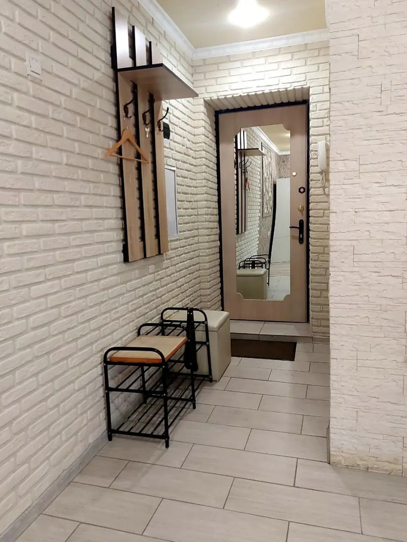 Апартаменты на Трехсвятской