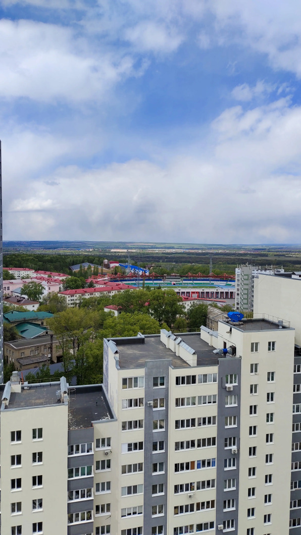 Квартира на 5 гостей в шаговой доступности от стадиона Нефтяник и УГНТУ нефтяной университет