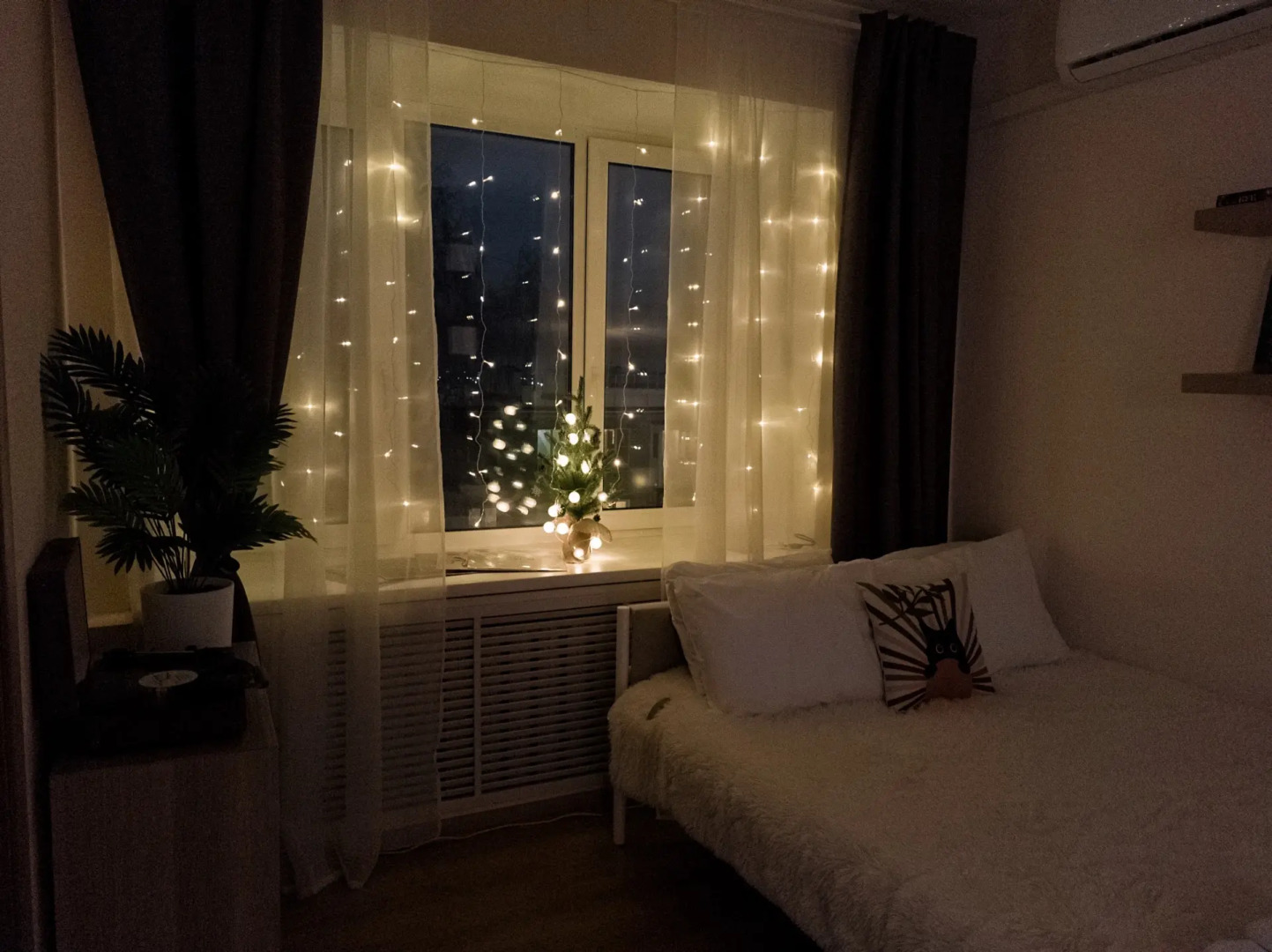 Квартира Светлая и уютная квартира с ламповой атмосферой и видом на закат