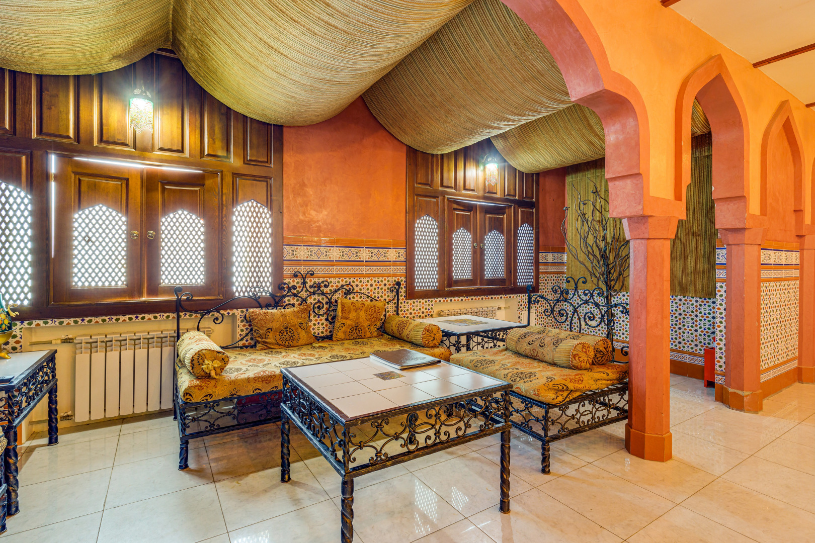 Отель Аврора