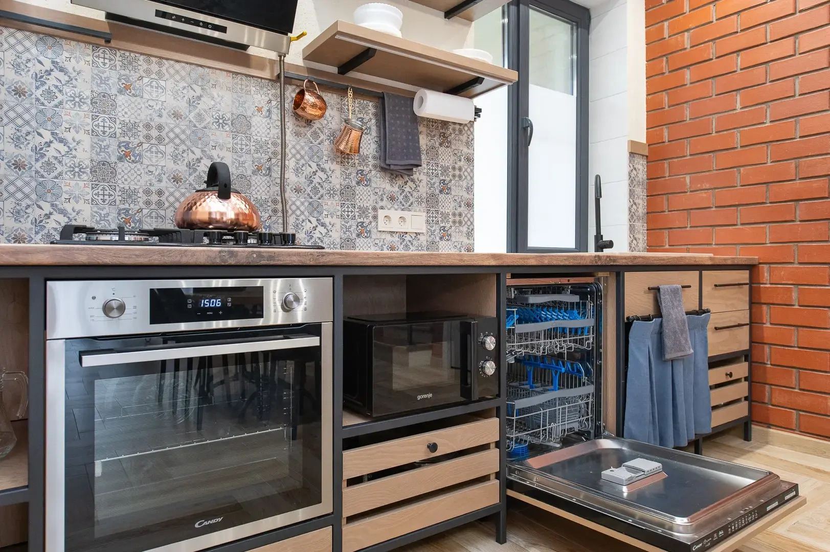 Частный дом на Шахтёров 28 (5)