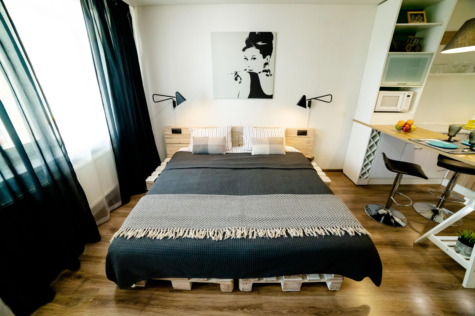 OpenApart - Odri Hepbern