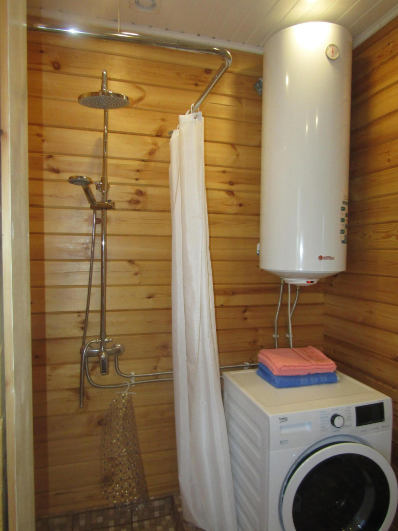 Дом Для Отпуска на Берегу Озера Маслозеро