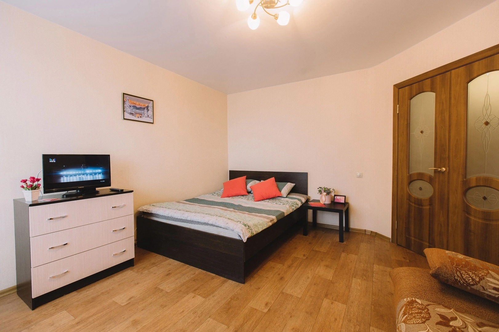 Апартаменты 9 ночей на Учебной