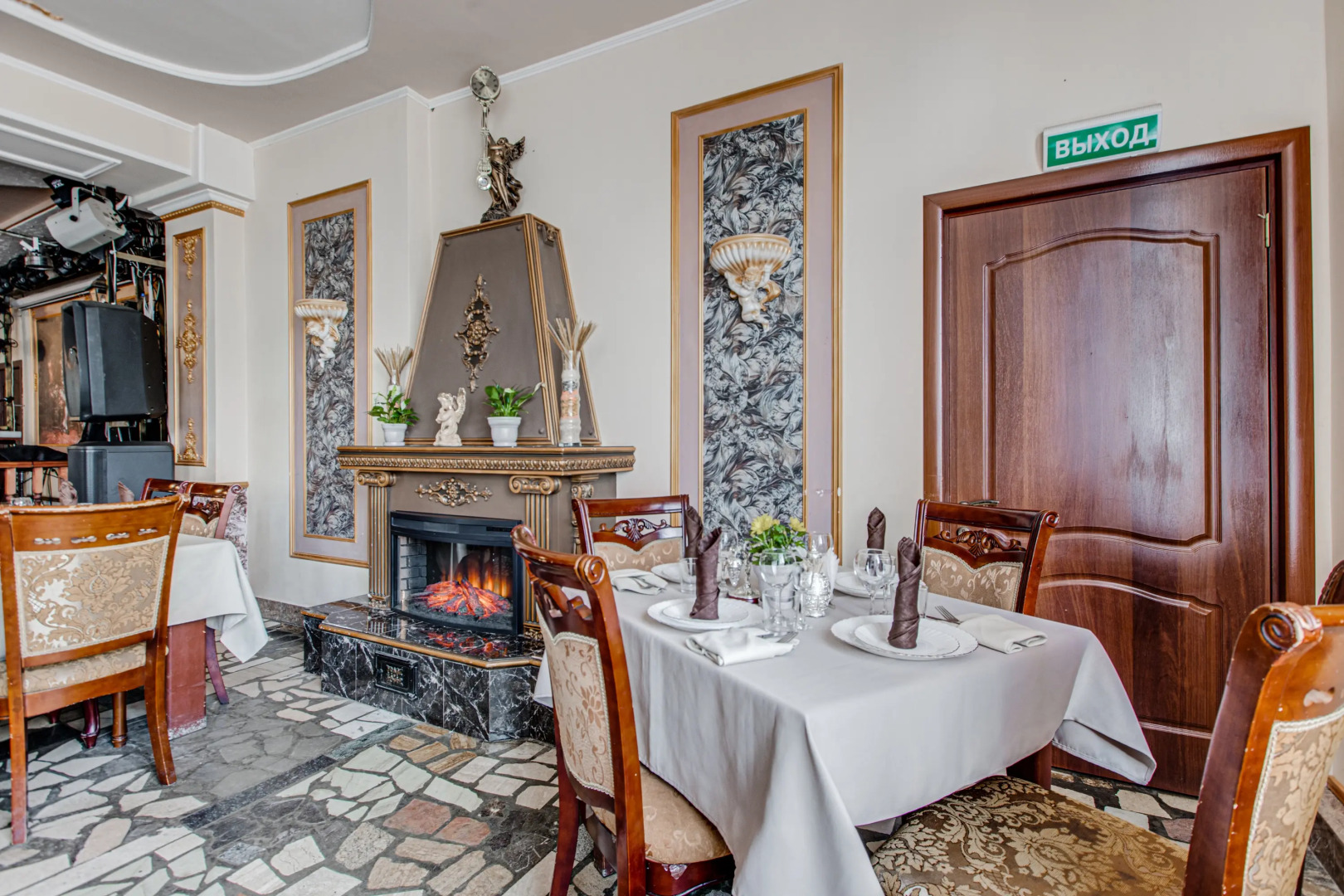 Отель Ашхен