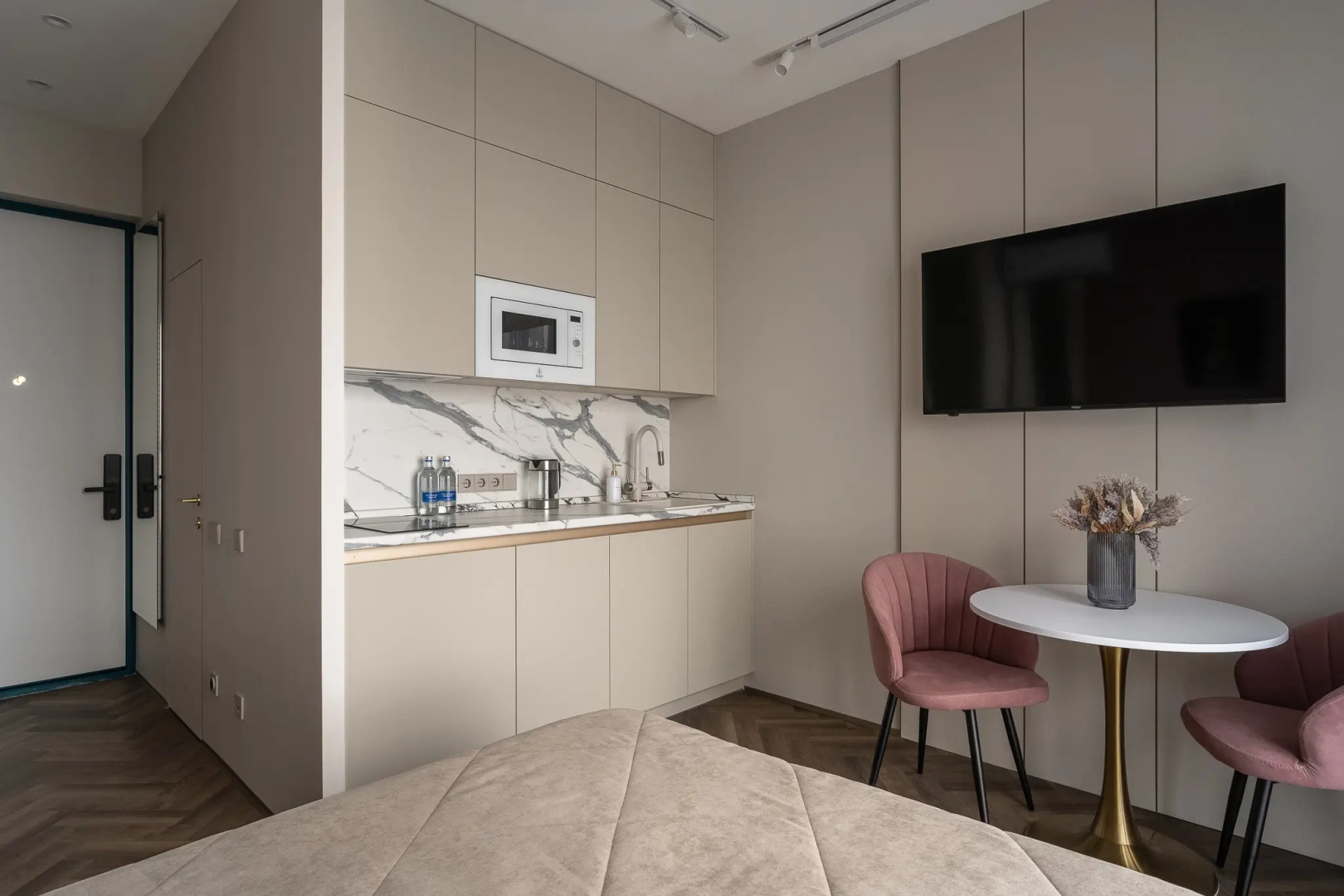 Апартаменты возле Москва-сити с Красивым Видом на Реку Москва