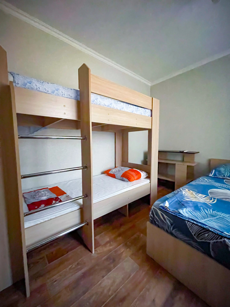 Апартаменты Двухкомнатные с двориком и парковкой