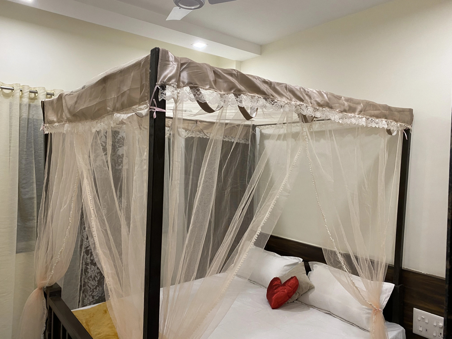 Бутик-отель Galaxy Residency Panchgani