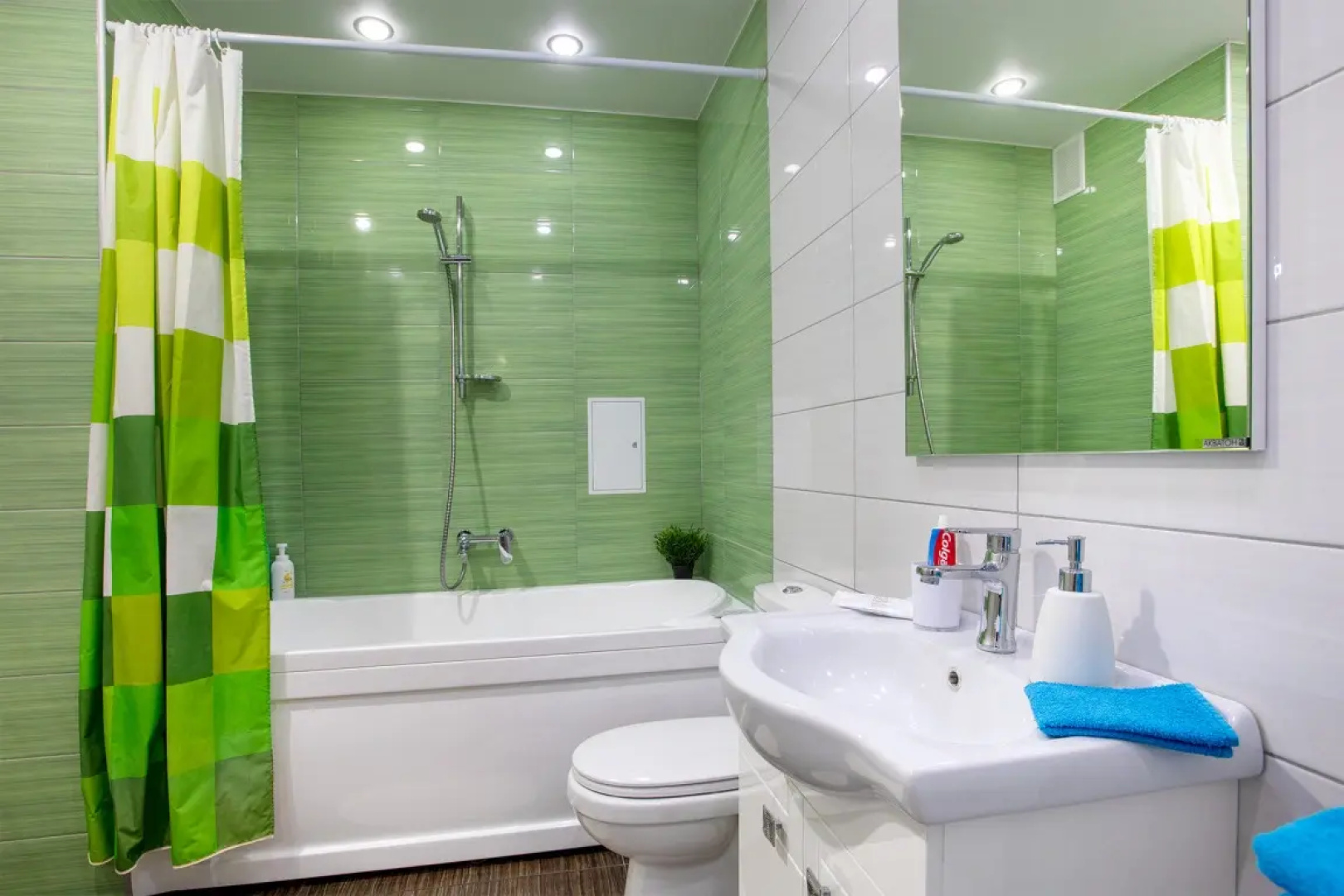 Апартаменты Novin House