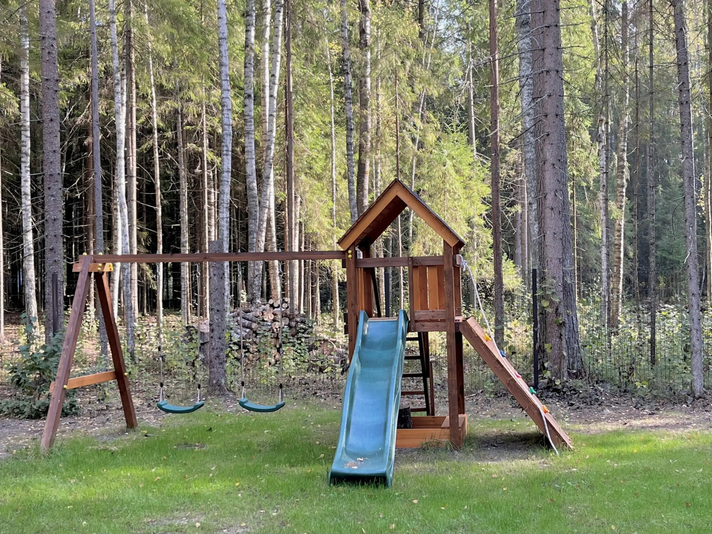 Коттедж Гармония Леса на берегу Озера Волго на Селигере - коттеджи Сосновый бор