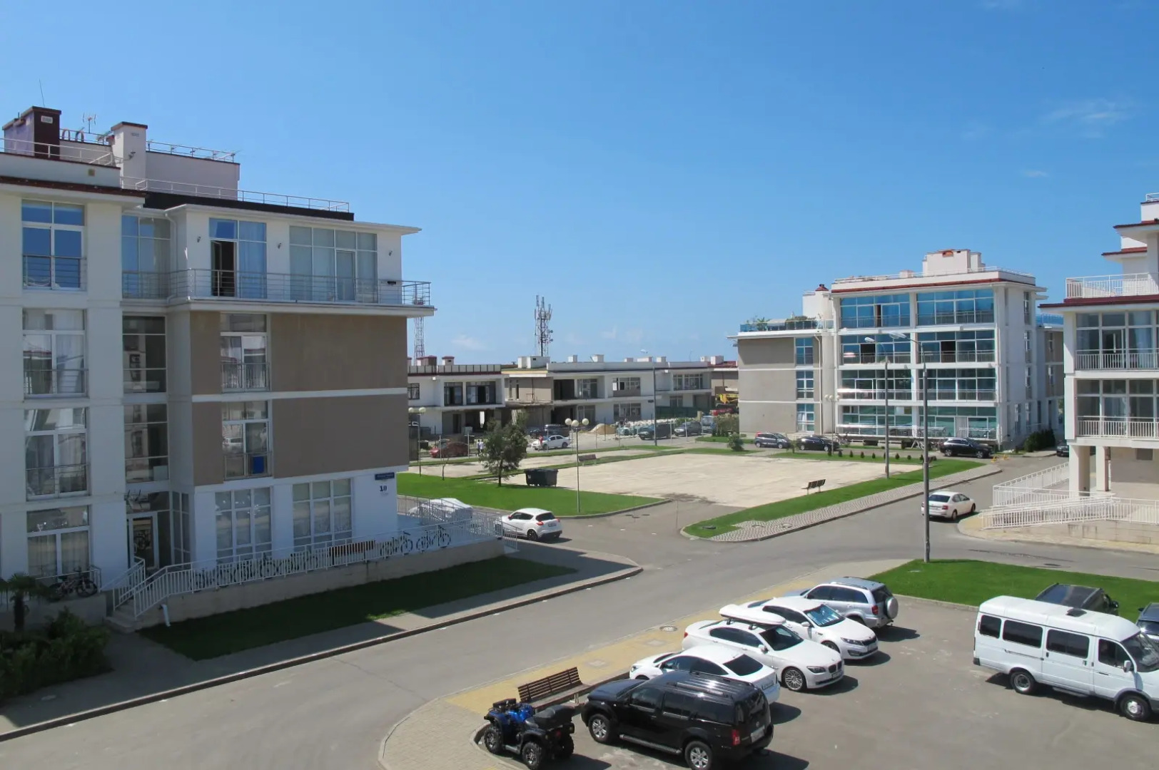 Апартаменты на Бульваре Надежд 8/2