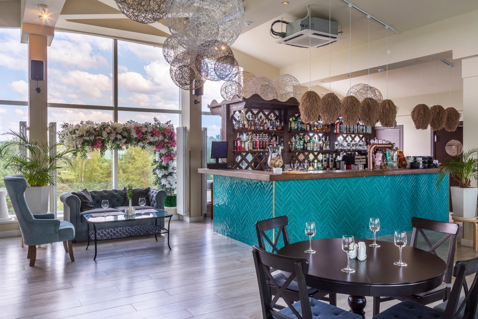 Отель Аквамарин