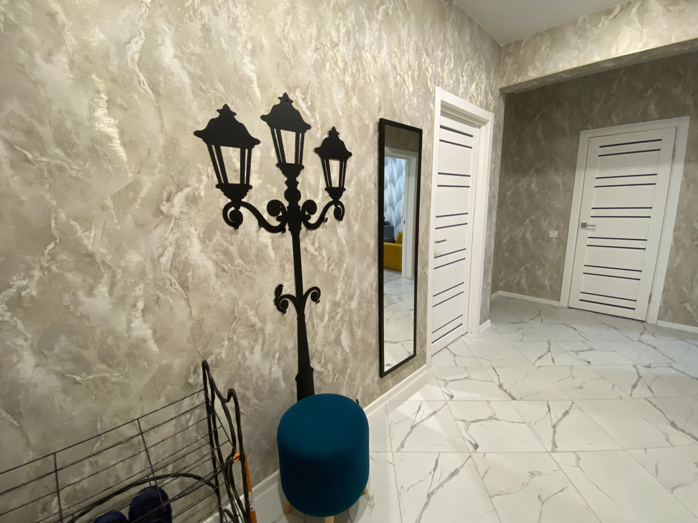 Квартира Теплая двухкомнатная квартира