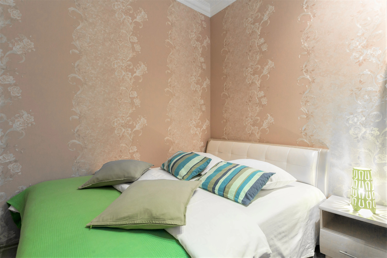 Апартаменты Купалы 23