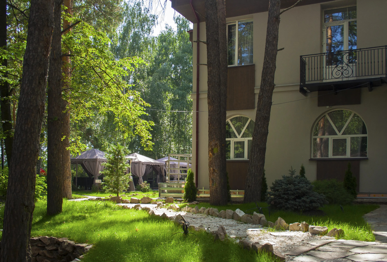 Отель Скандинавский парк-отель Elovoe