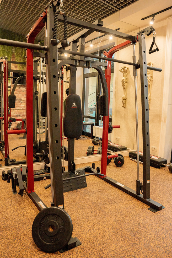 Апартаменты 3-х комнатные дизайн 70м2 в частном доме с бассейном и спа -комплексом