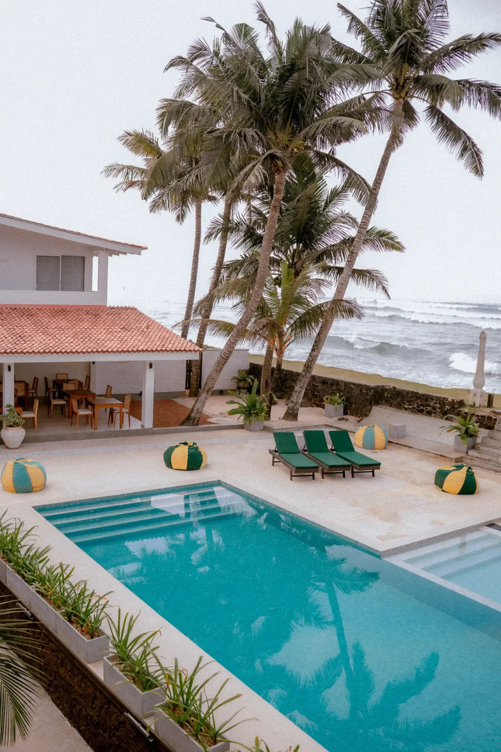 Курортный отель South Beach