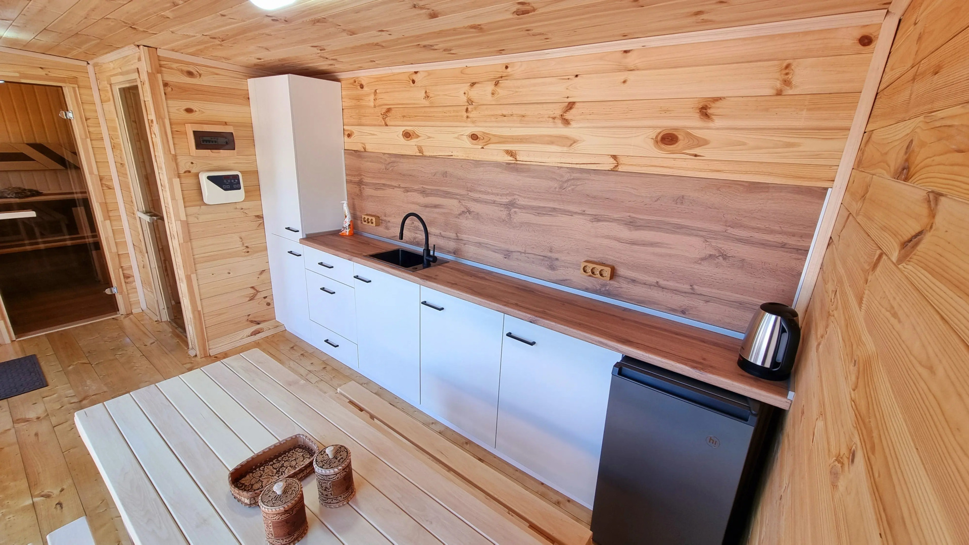 Частный Дом Таунхаус с Панорамной Крышей