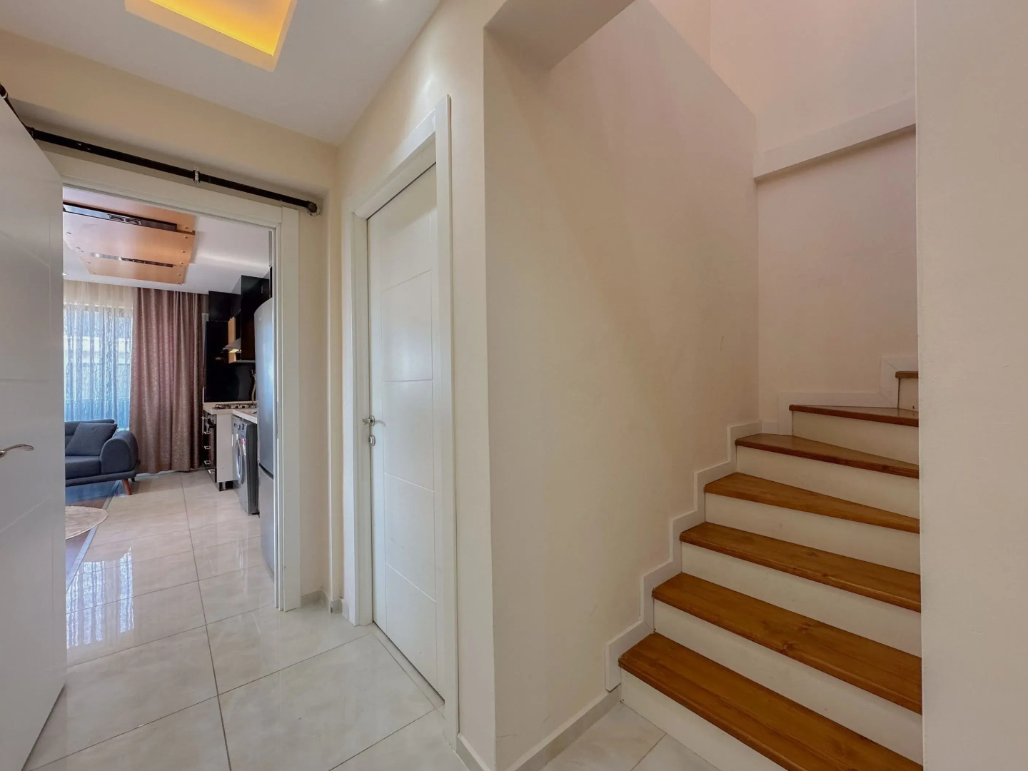 Апарт-отель Flower City Suits