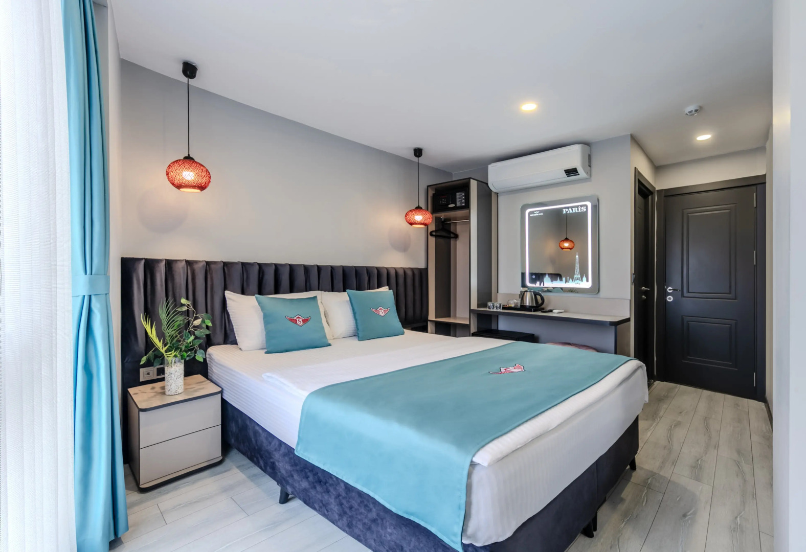 Отель Solin Airport Hotel