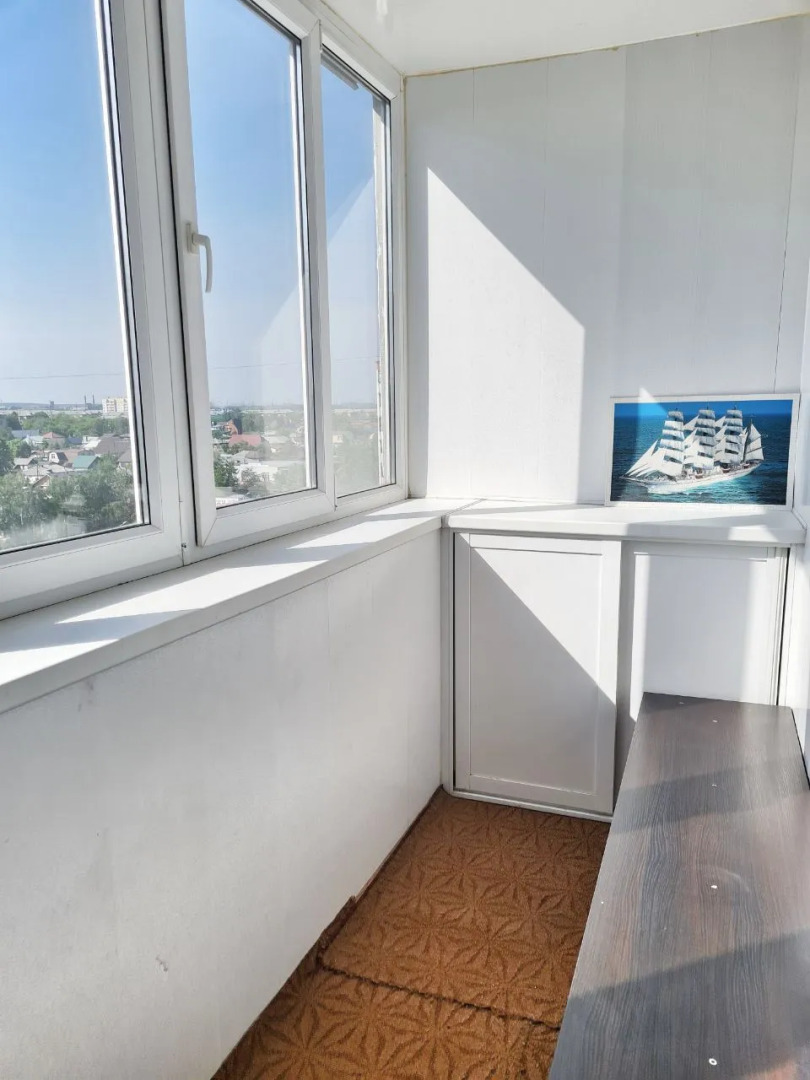 Апартаменты на улице Комарова 127Б