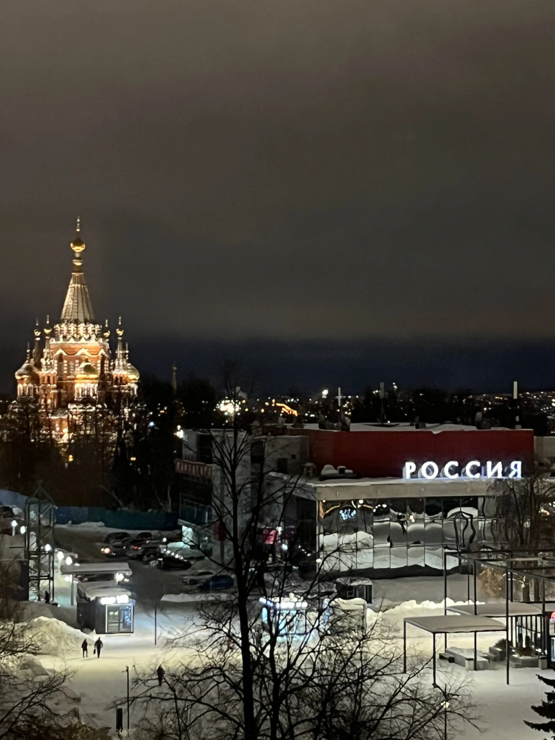 Квартира просторная 2-х комнатная на Центральной площади