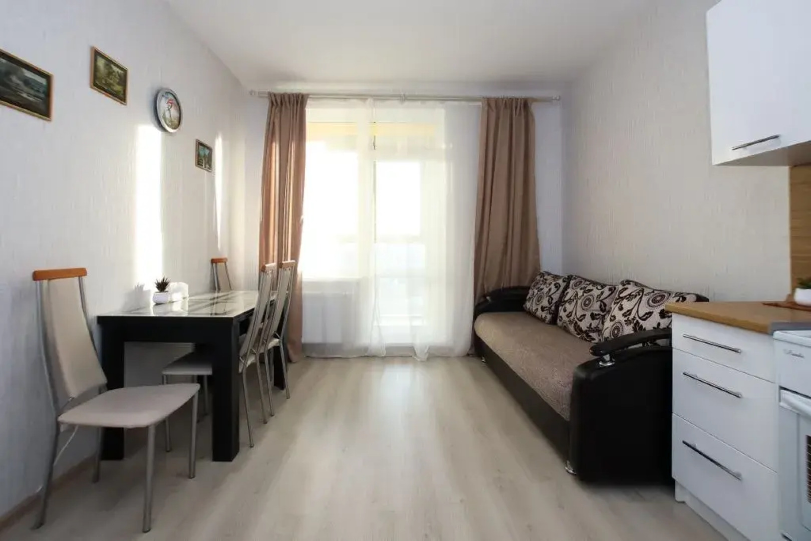 Апартаменты На Революции 52Б 124