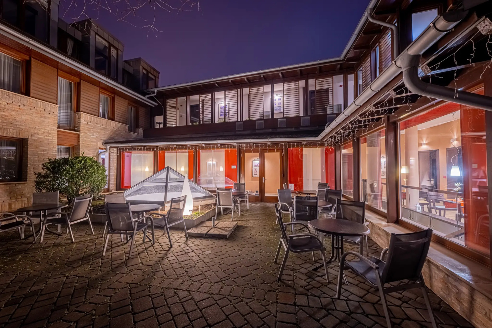 Отель Bazilika alatt Panzió