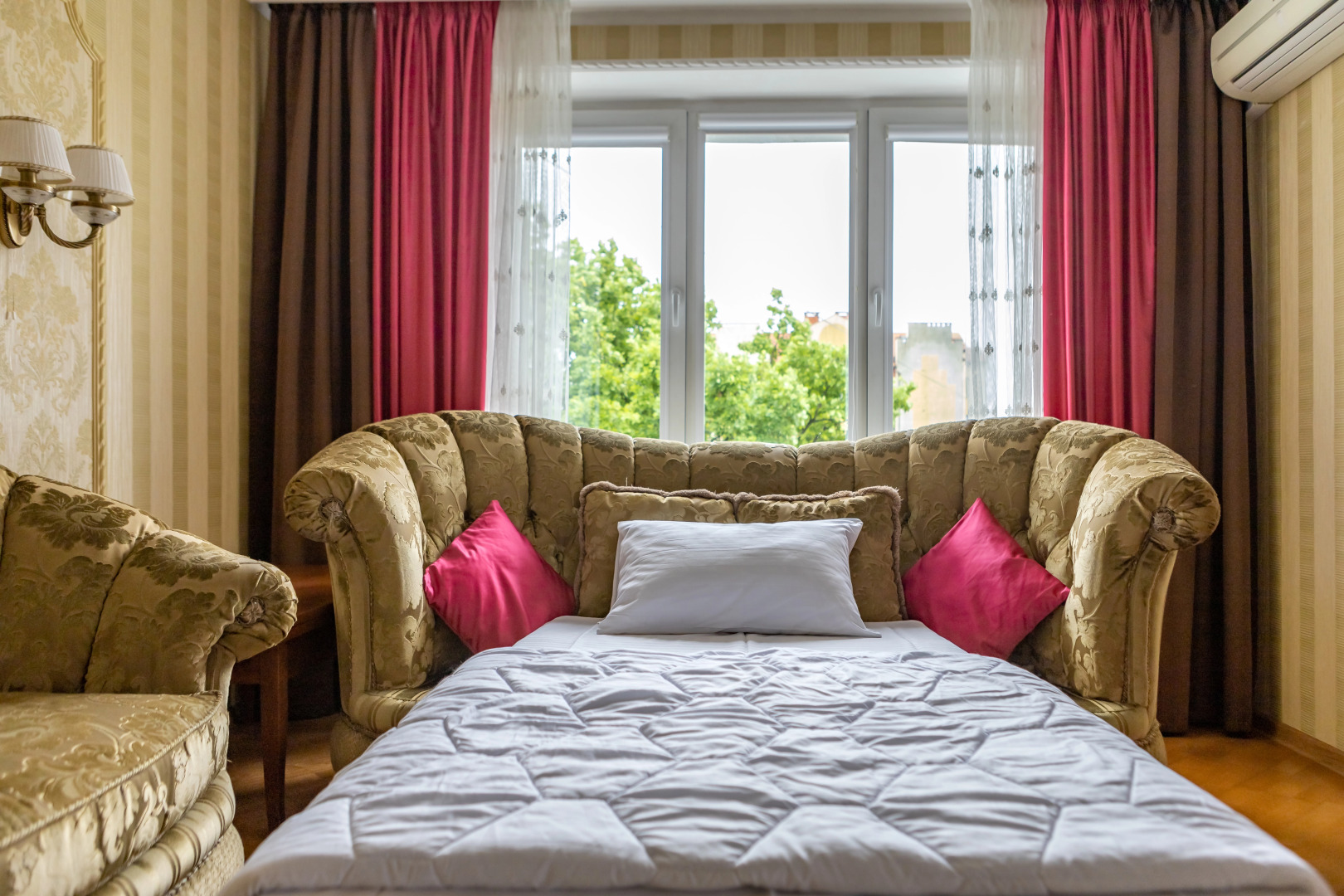 Апартаменты  4-комнатные в Амалиенау, Zoya-Apart