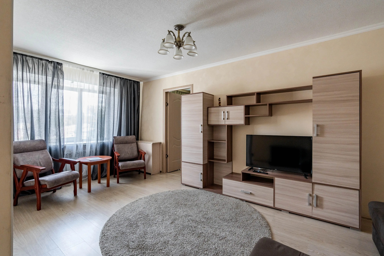 Апартаменты Комфорт центр на Коминтерна 22