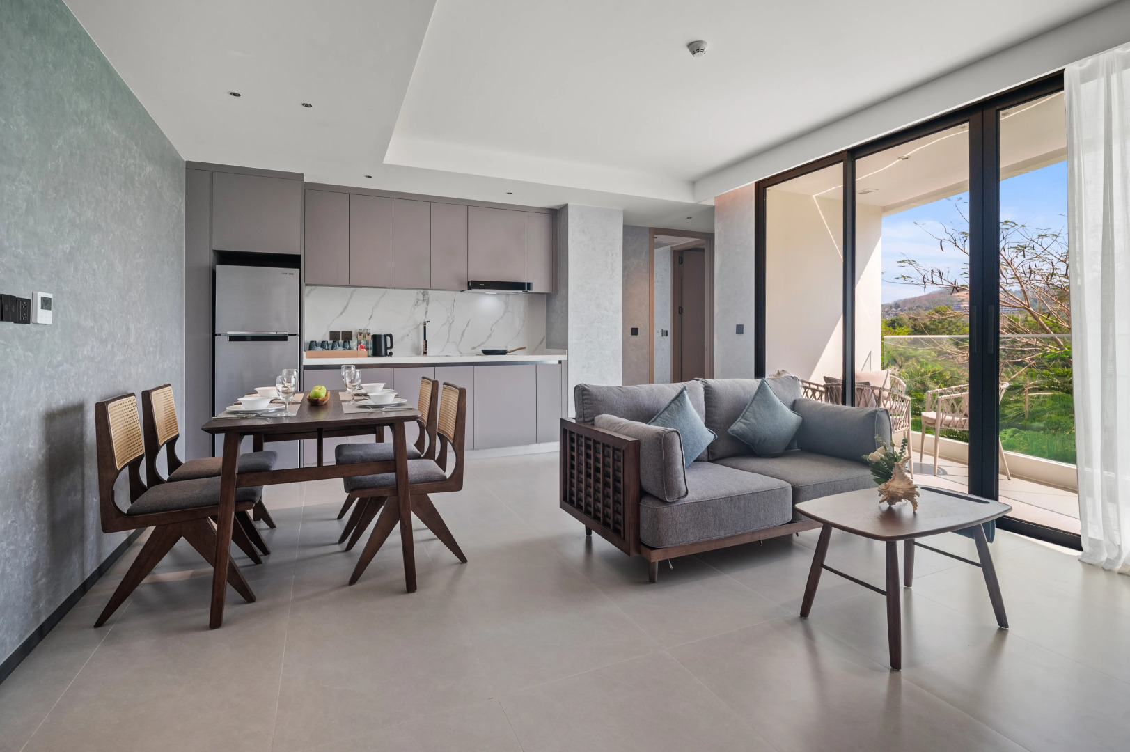 Курортный Отель Kora Beach Resort Phuket