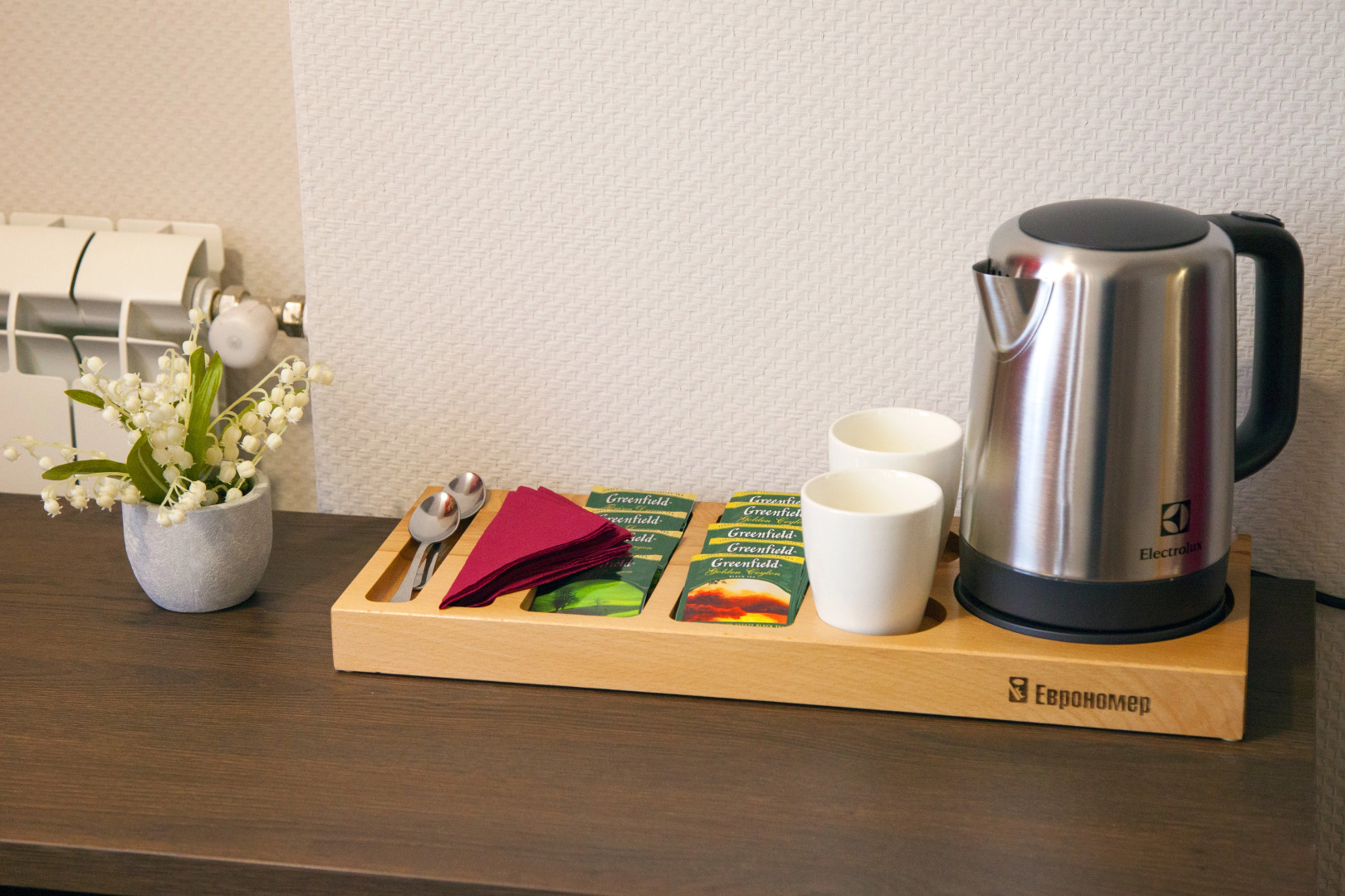 Отель Милот