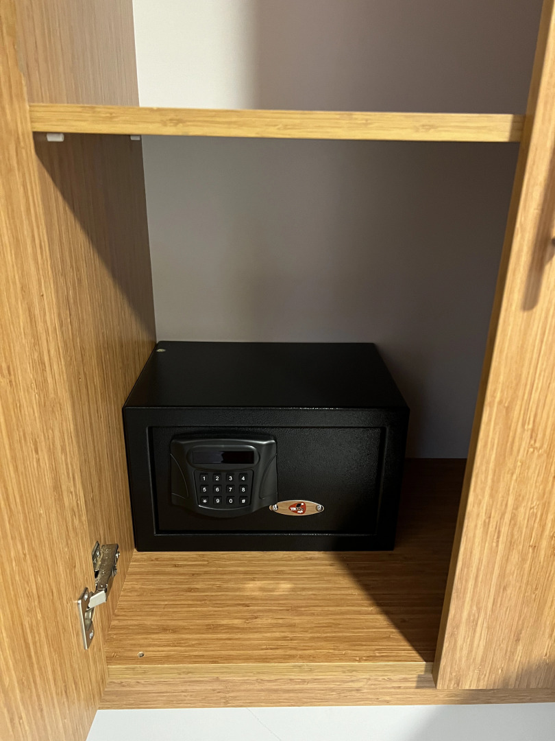 Апартаменты City Center Serenity: Stylish Studios