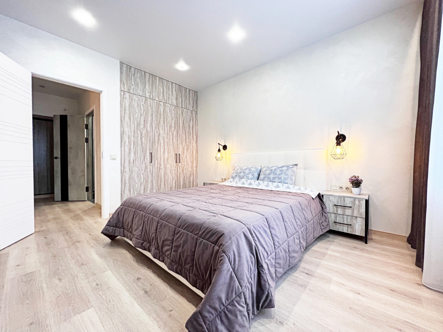 Апартаменты Стильная 2-к Студия в Доме Бизнес-Класса