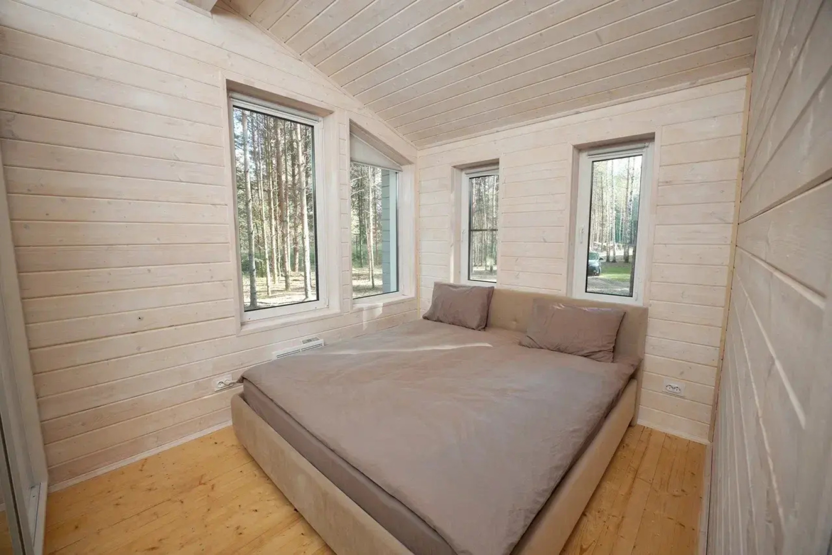 Частный Дом на Дачной 12