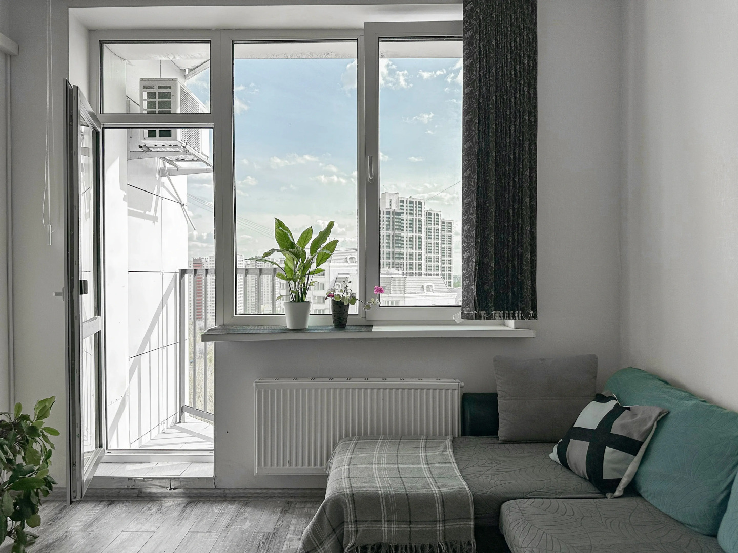 Апартаменты Комфортные светлые апартаменты у метро Беломорская