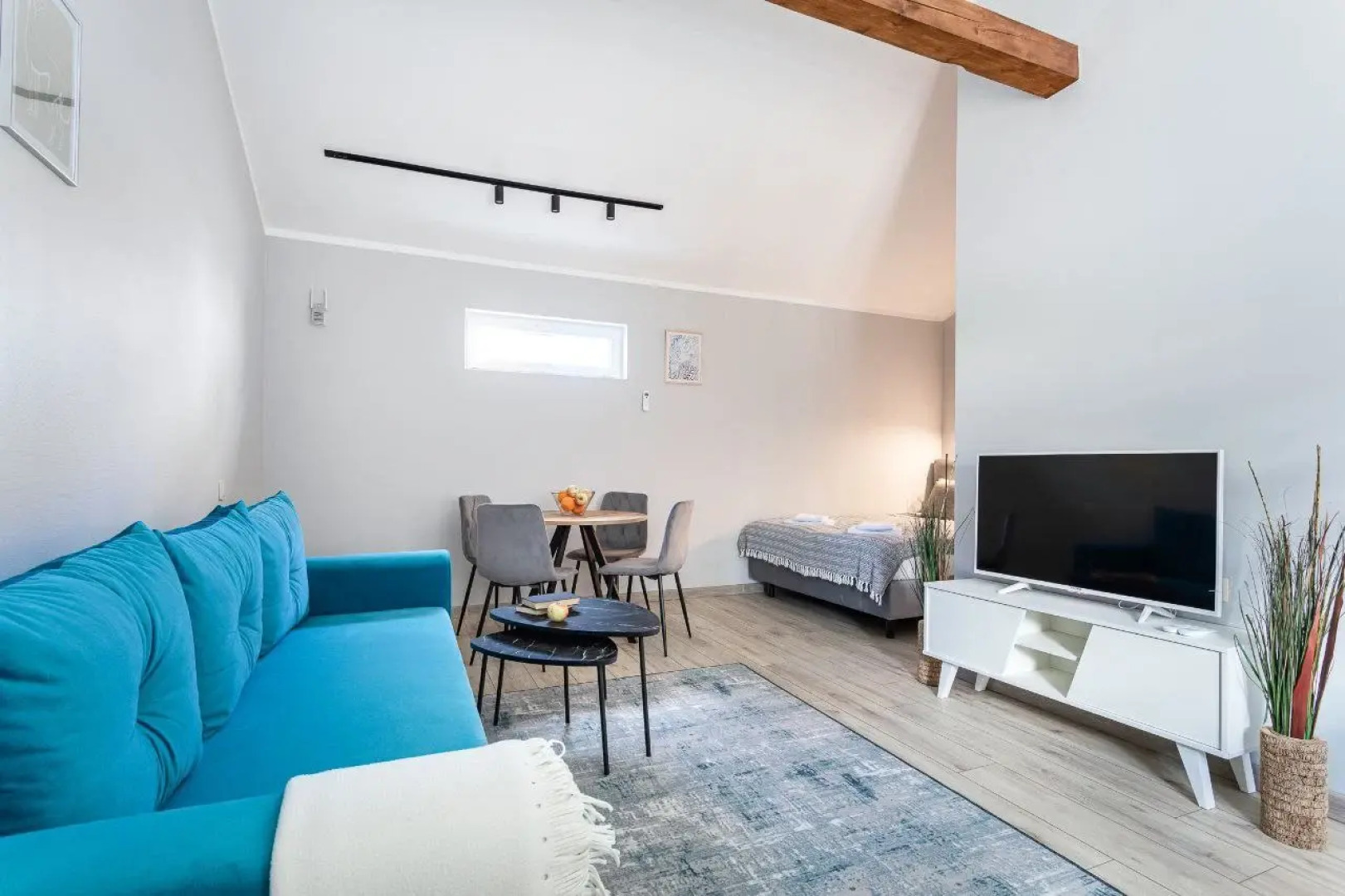 Апартаменты Домик у Моря