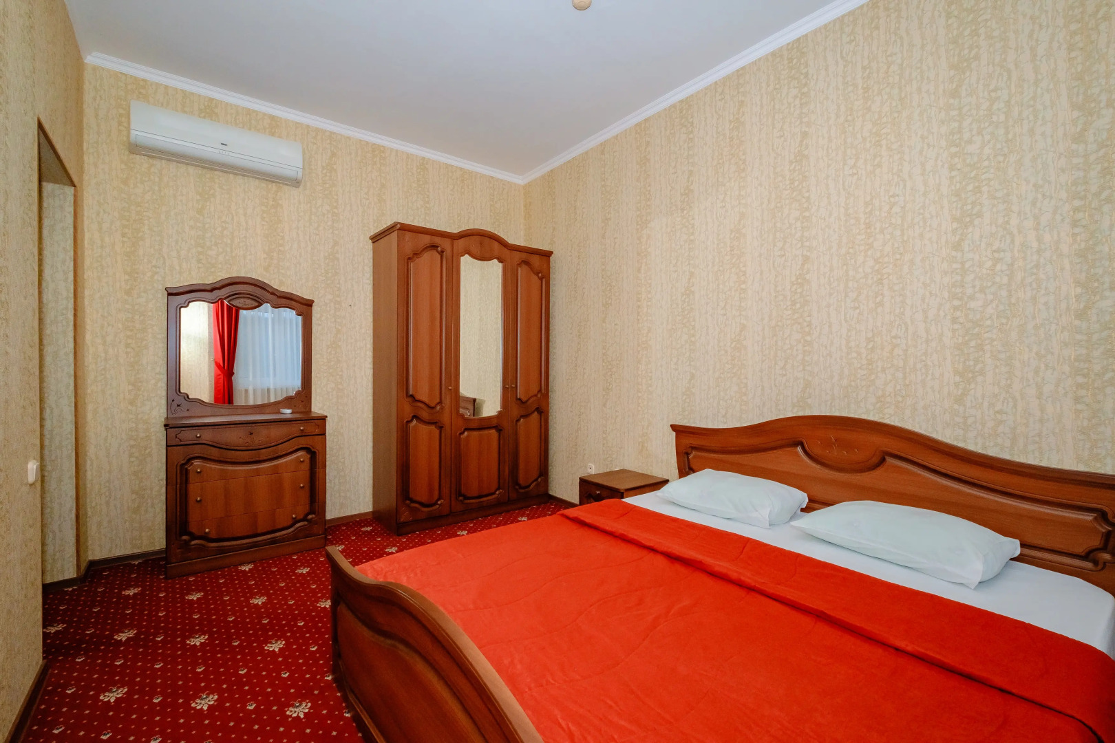 Otel' Kiparis - eks Primor'e Deljuks