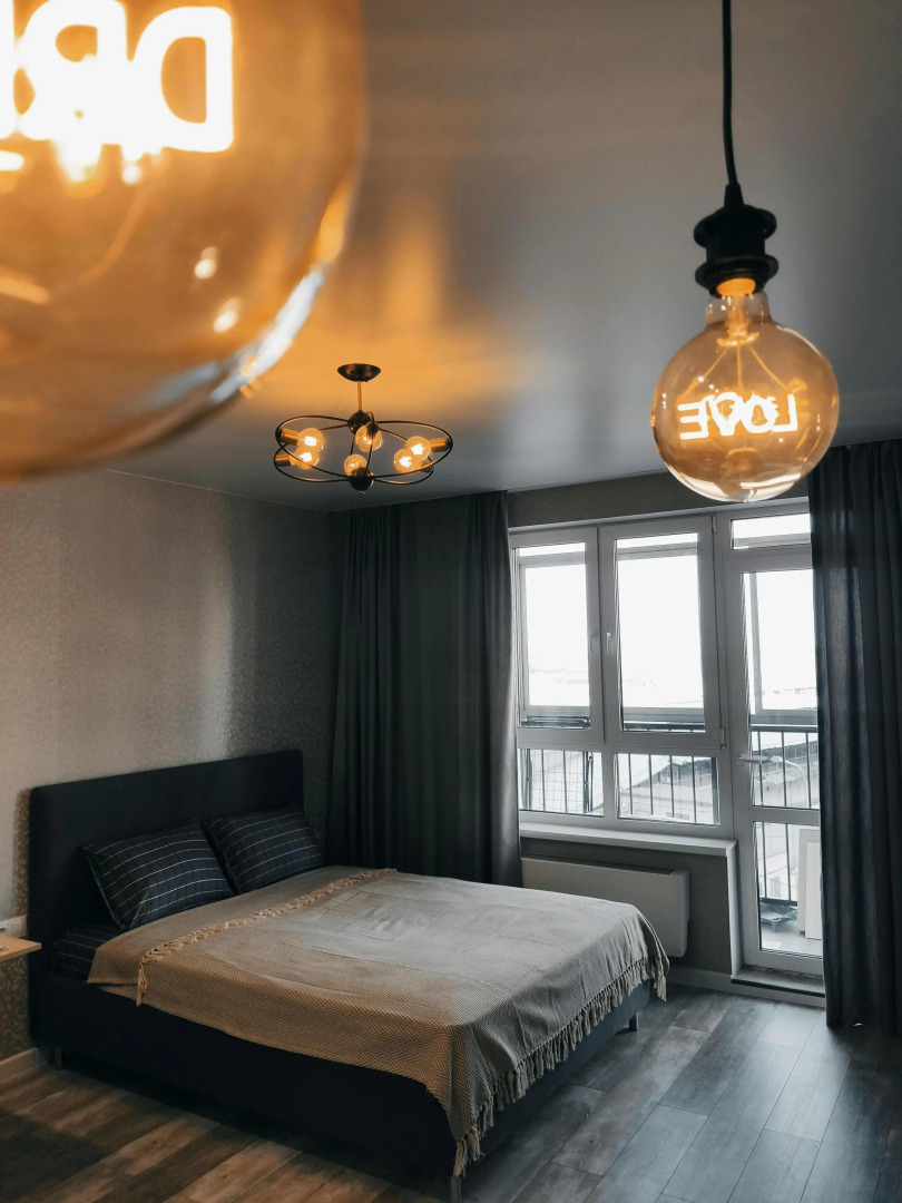 Апартаменты 8 марта 48/1