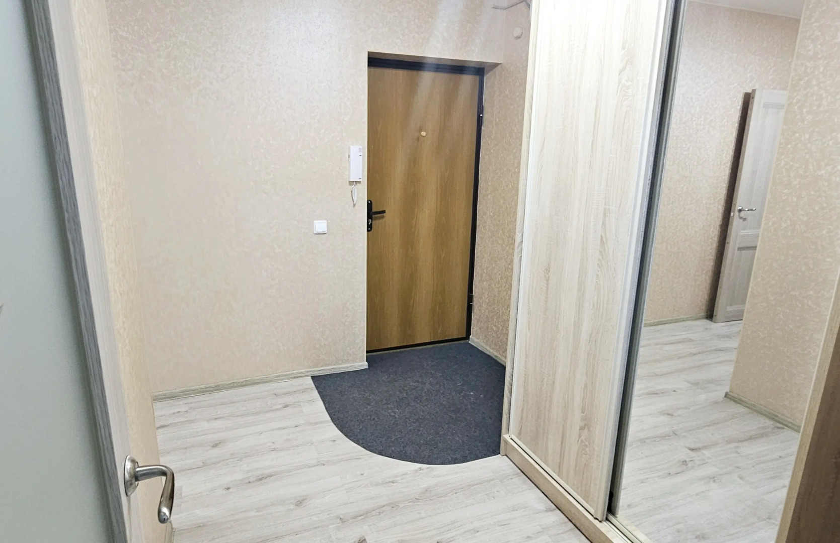 Апартаменты на Шмидта