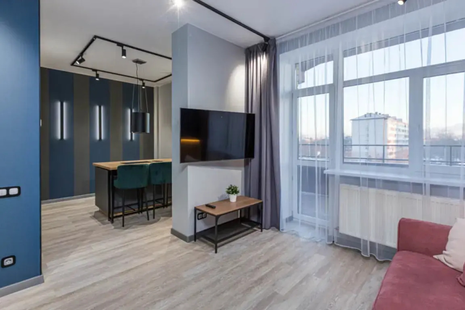 АПАРТАМЕНТЫ REHOME24 Студия 100 на 4 этаже