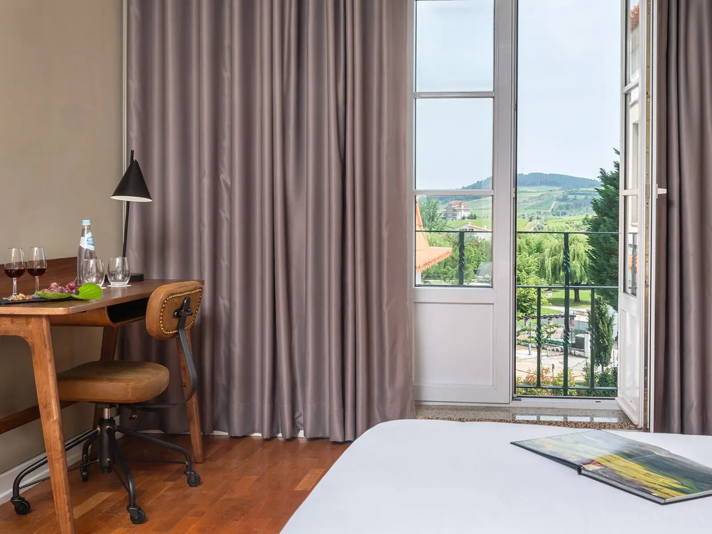 Отель Forrester Essence Douro Hotel