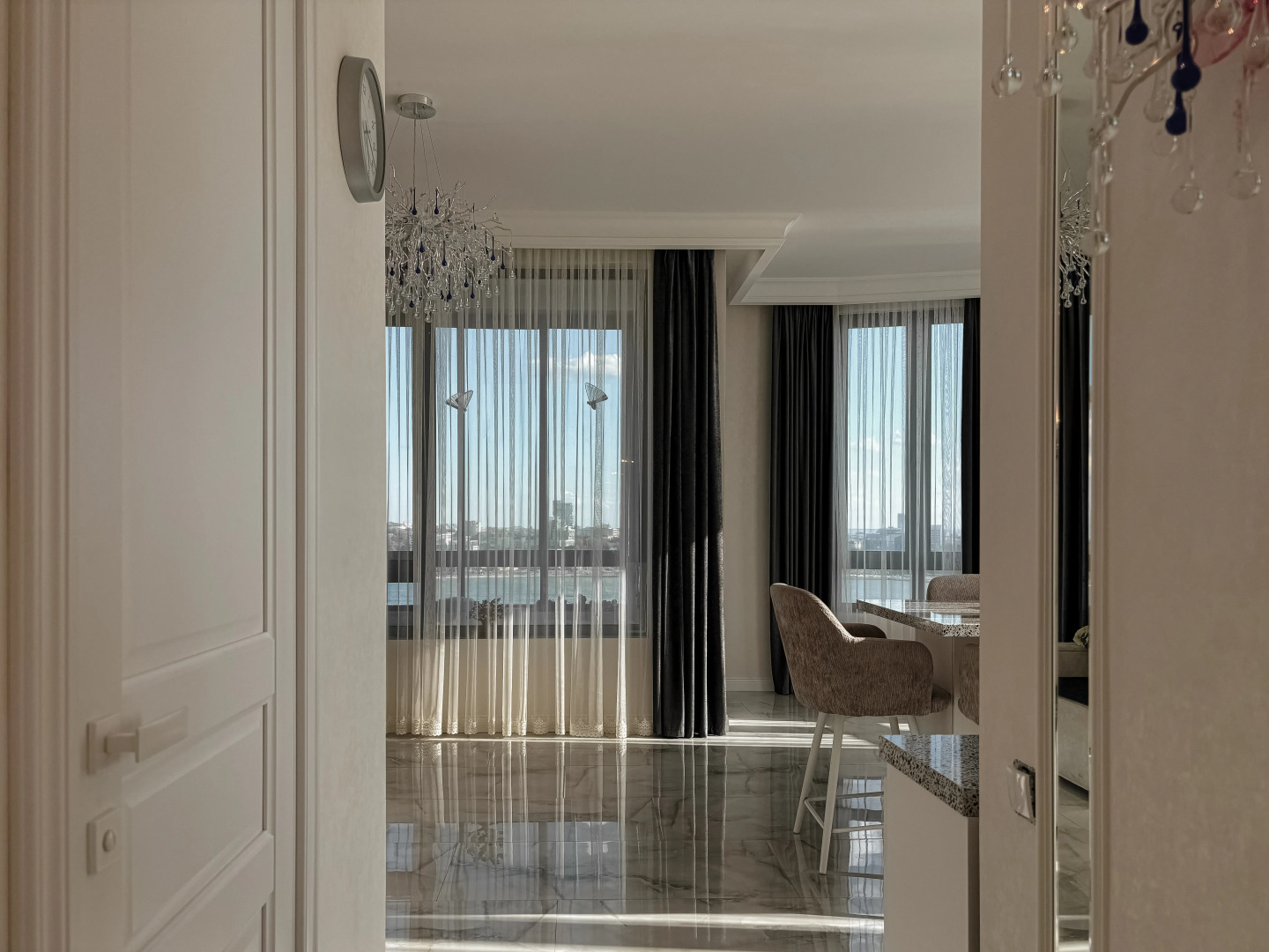 Апартаменты в ЖК Savin House с Панорамными Окнами