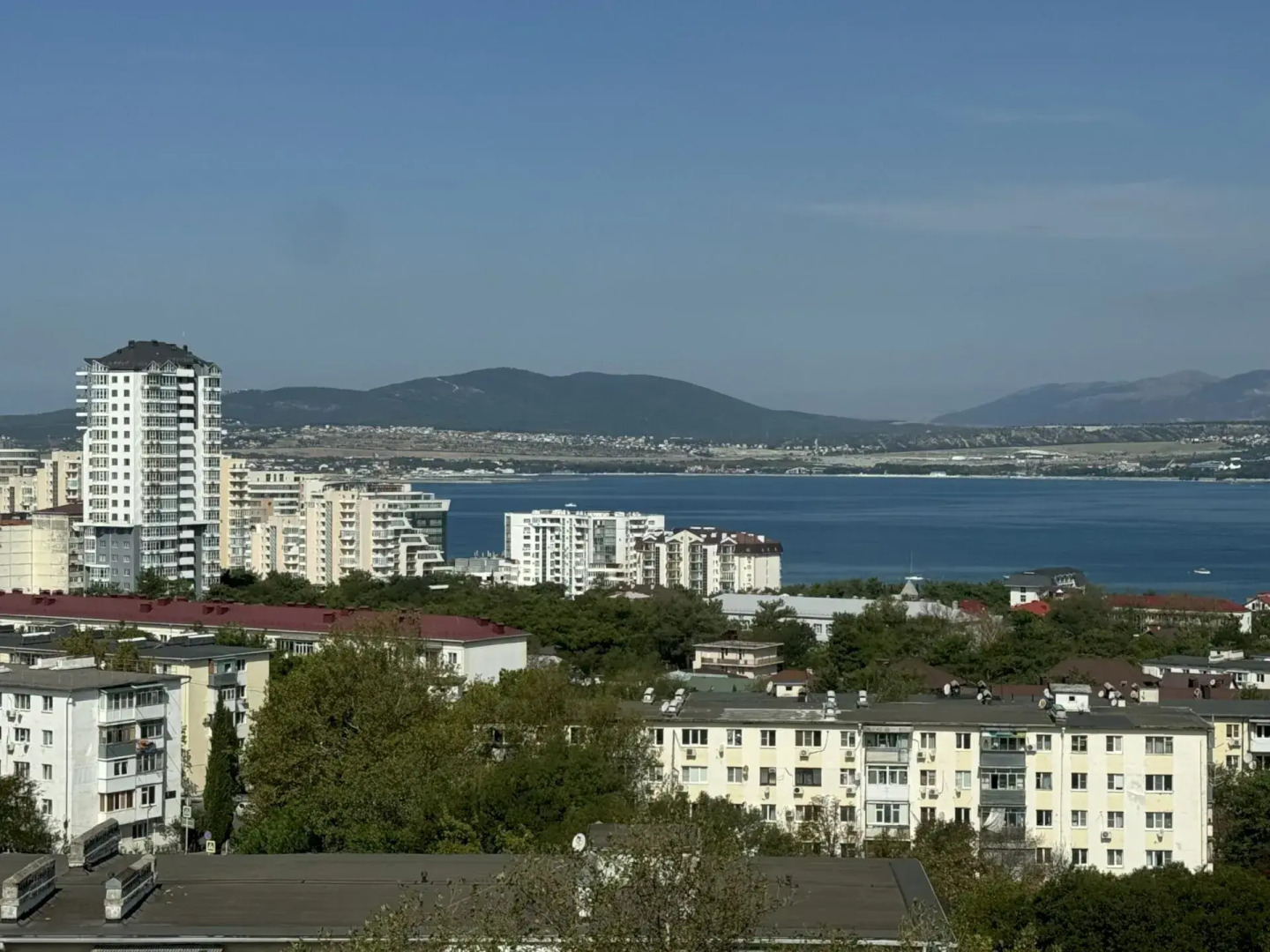 Квартира 478 2-к с видом на море и горы - 15 мин до пляжа