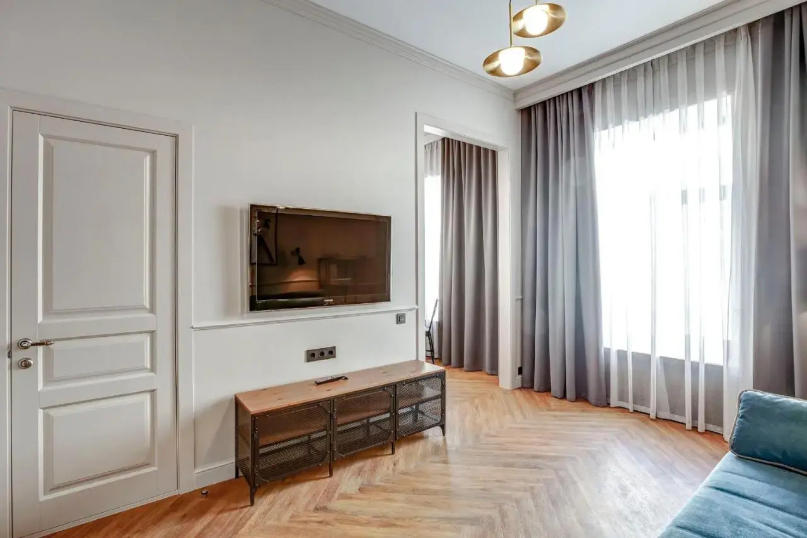 Апартаменты на Большой Конюшенной