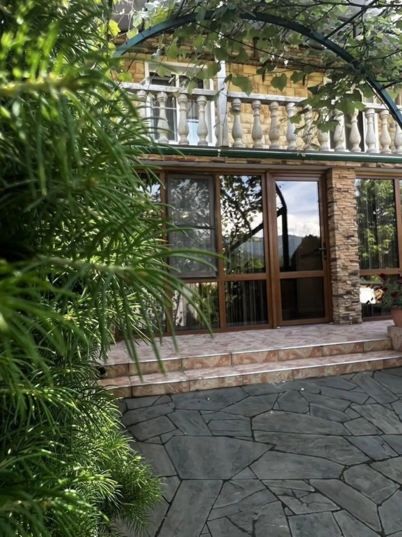 Частный дом на Улице Батайской 10А