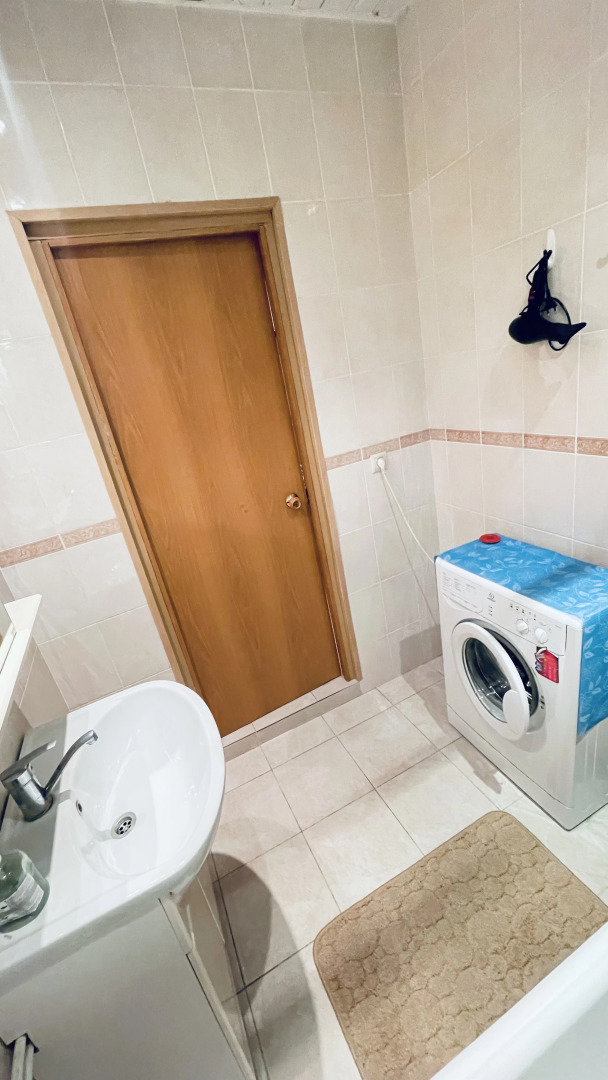 Апартаменты Рощинская 9