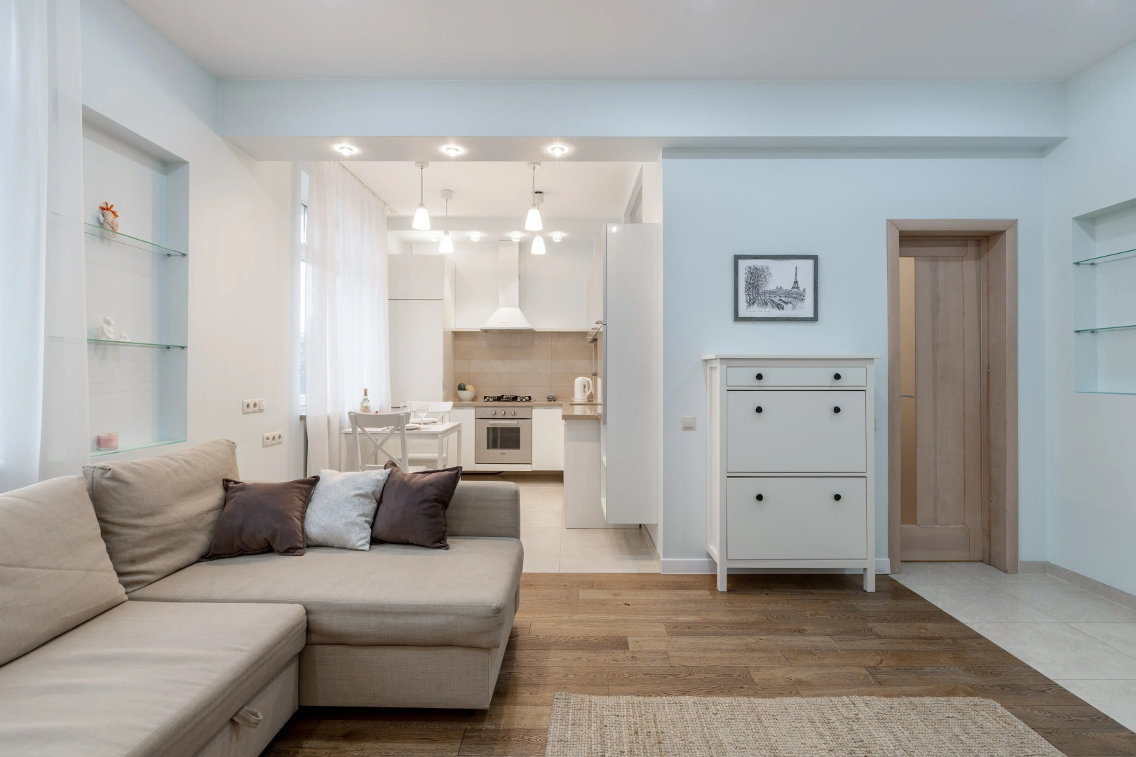 Апартаменты 4-х местные люкс с видом на Свислочь