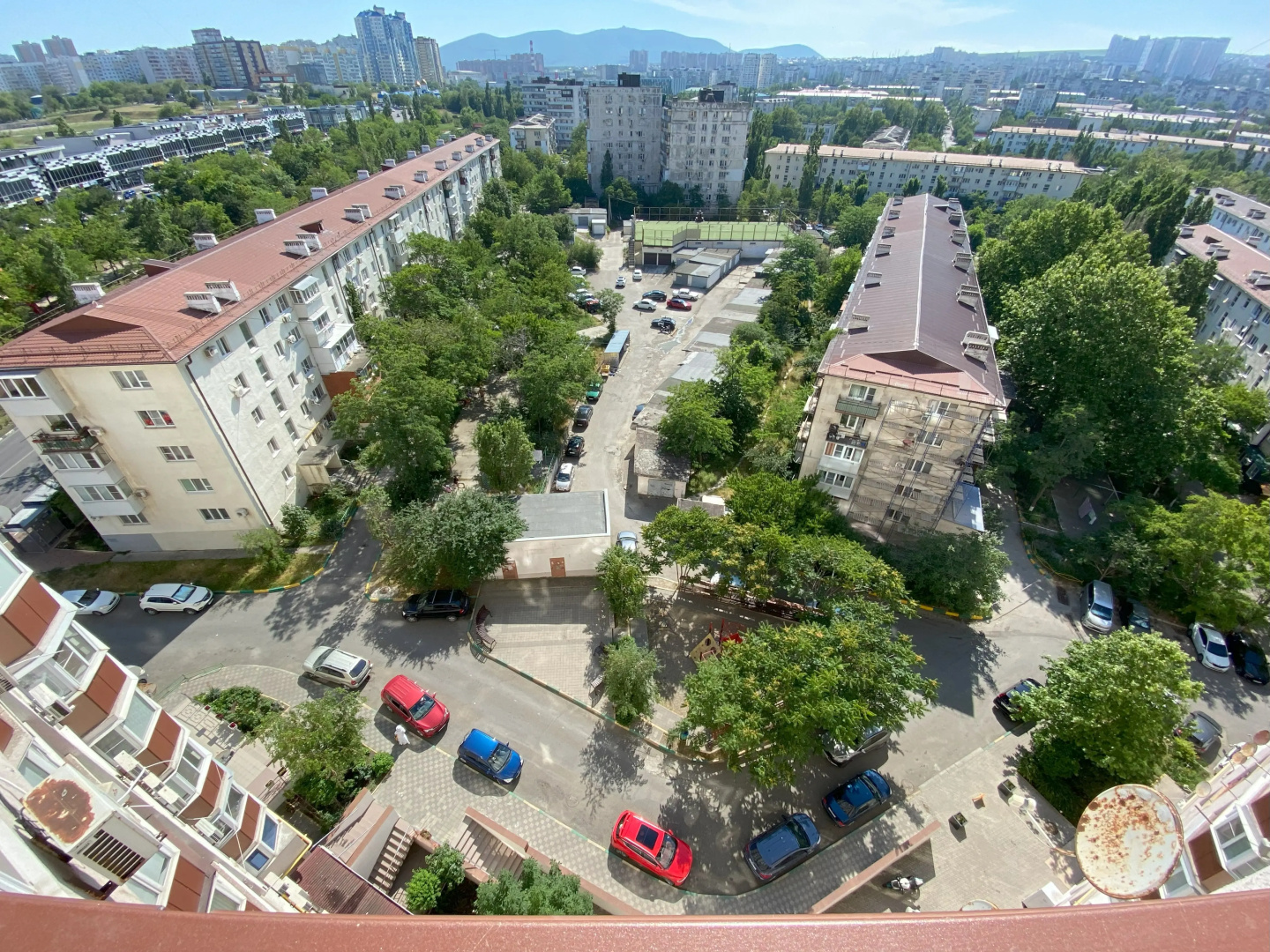 Квартира возле Самолёта