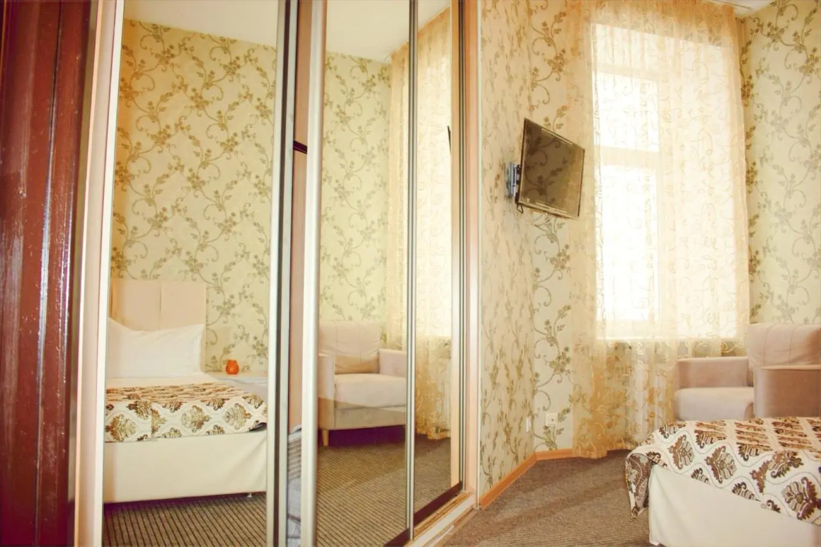 Мини-отель Атмосфера на Невском